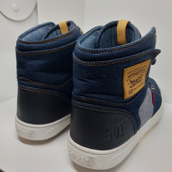 LEVIS HIGH TOP SNEAKERS - Picture 4 of 4